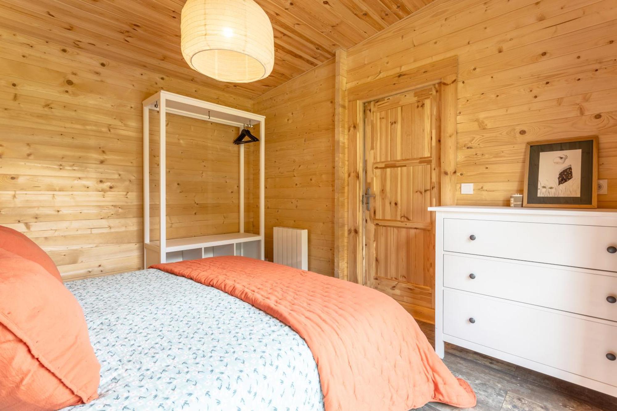 Chalet 4 Pers Landeleau 2Kms Canal Exterior foto